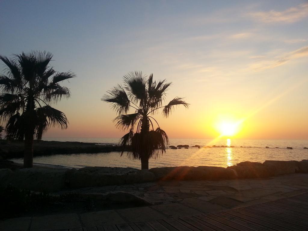 Faros Beach Paphos Exterior photo